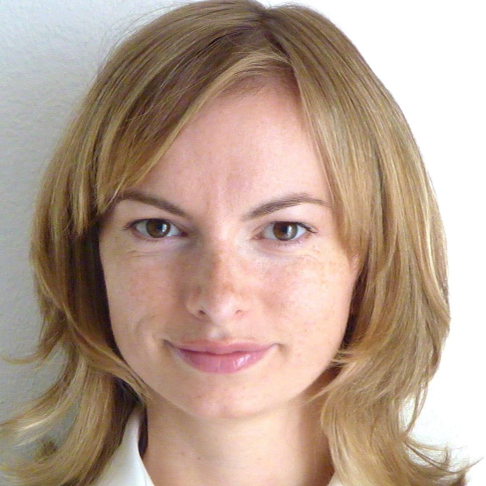 Dr. Agnieszka Kapalka